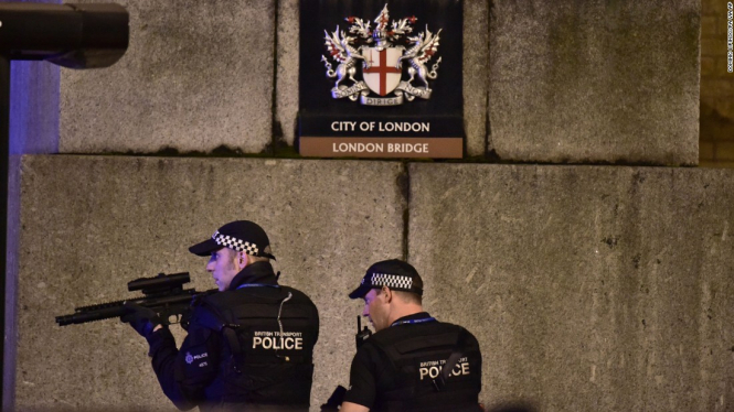 Великобритания внесла Украину в топ-10 стран с высоким риском террористических атак