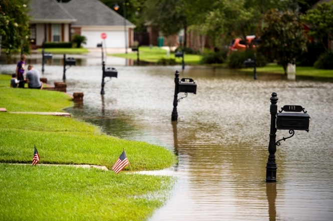 Наводнение в Луизиане, по меньшей мере 5 человек погибли