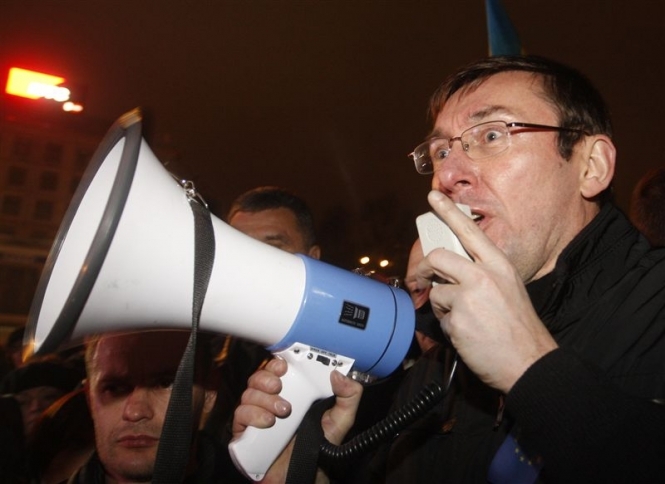 Луценко вважає, що єдина проблема на шляху до Європи – Янукович