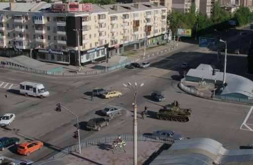 Луганские сепаратисты похитили танк-памятник