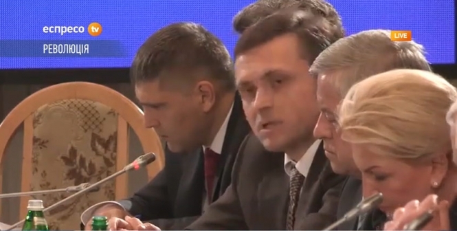 Круглый стол Януковича без Януковича (прямая трансляция)