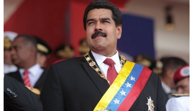 Мадуро запропонував міняти вакцини на нафту