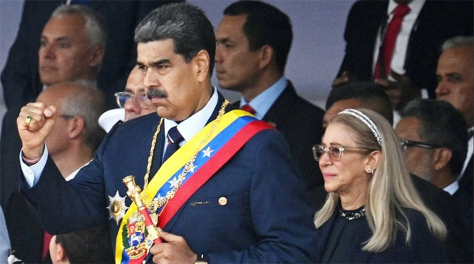 Не лише перша леді: Флорес стала символом влади Мадуро