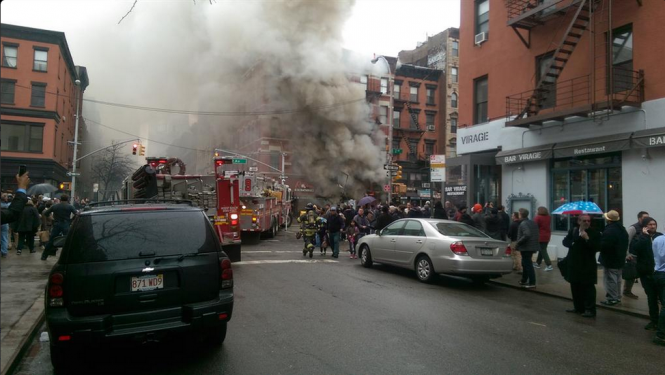 На Манхеттені в п'ятиповерховому житловому будинку стався вибух