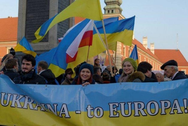 У Польщі відбувся марш солідарності з Україною, - фото