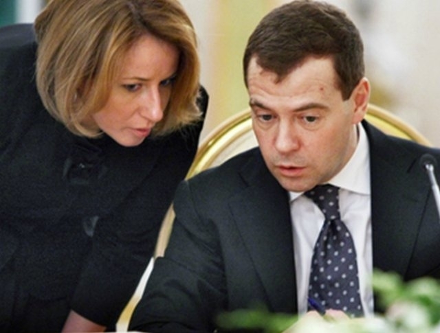 Медведев назвал назначение Саакашвили 