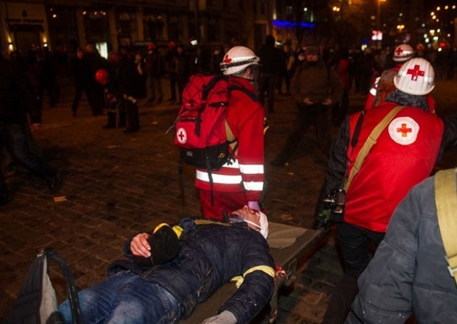 Уже две группы раненых с Майдана отправились на лечение в Польшу и Литву, - Богомолец