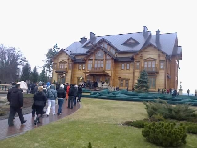 Нова Верховна Рада має оподаткувати всі палаци площею понад 400 квадратних метрів, - Геращенко