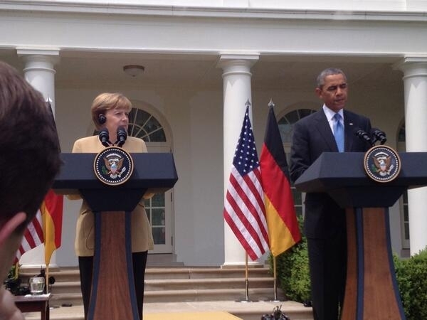 Мінські угоди мають бути виконані якомога швидше, - Обама і Меркель
