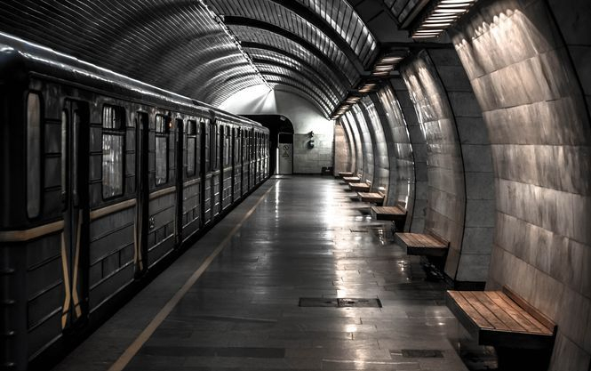 У Києві через удари росіян обмежено роботу метро