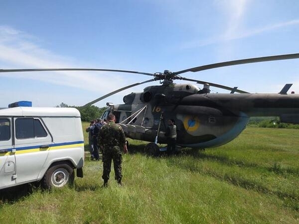 Під час атаки на український вертоліт вижив один з пілотів, - Міноборони