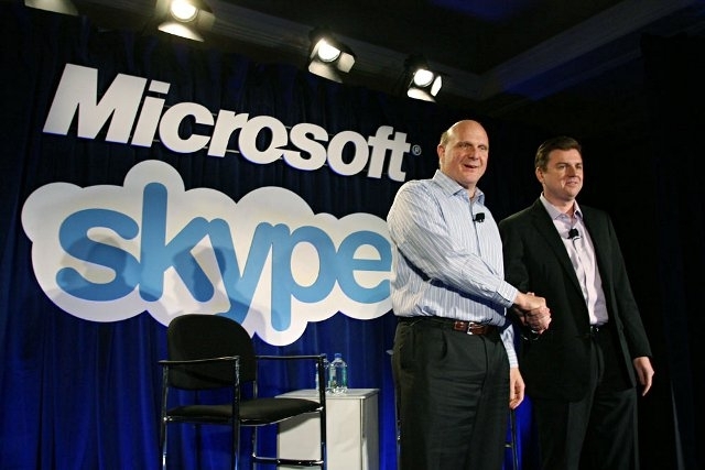 Microsoft закриє Live Messenger на користь Skype