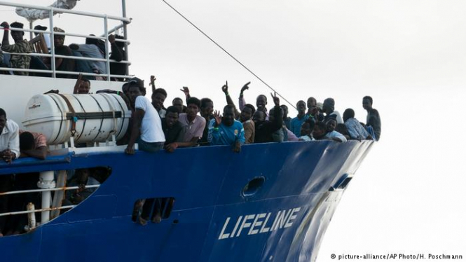 Италия спасла более 100 мигрантов и вернула их в Ливию