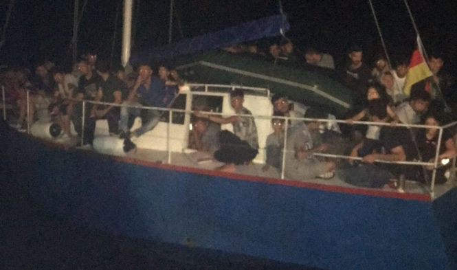 В Італії затримали українську яхту, під зав'язку забиту мігрантами