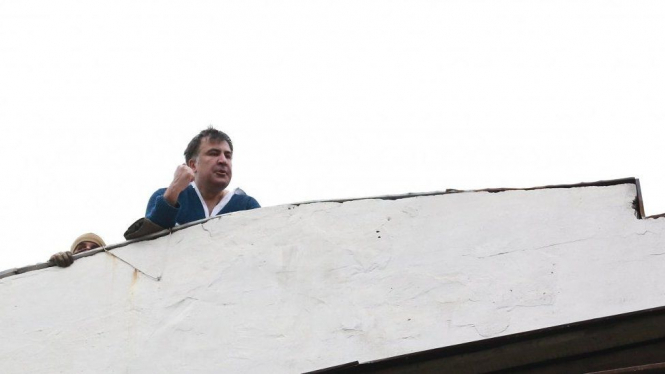 Саакашвили: Призываю всех выходить на Майдан против Порошенко и его банды