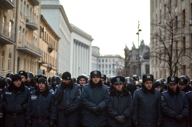 Милиция усилила охрану правительственного квартала: расширила охрану к ведомству Богатыревой (фото)
