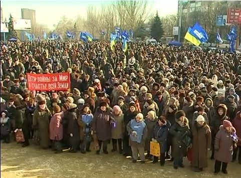 Мітинг Антимайдану у Маріуполі: хто за нашого президента Януковського? - відео
