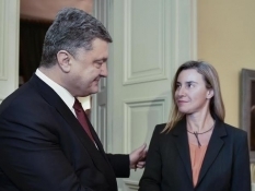 Порошенко провел телефонный разговор с Моґерини: говорили о миссии ОБСЕ и миротворцах на Донбассе
