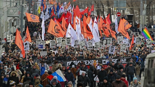 Не буде свободи, буде Майдан. У Москві відбувся антикремлівський мітинг