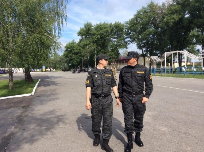 Второй батальон Нацгвардии уже охотится на террористов в Славянске - фото 