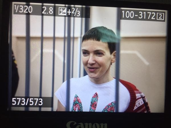 В сети появилось первое фото истощенной голодовкой Надежды Савченко