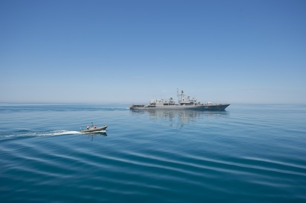 Пошукові роботи на місці аварії судна в Чорному морі припинено до 20 квітня