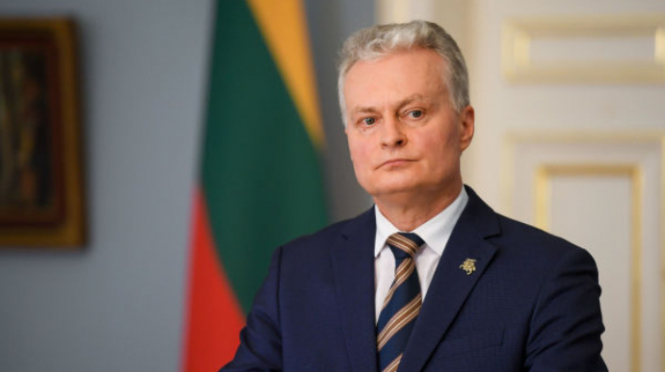 Президент Литви закликав союзників припинити проводити червоні лінії й дати Україні всю необхідну зброю