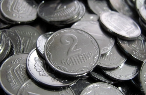 С первого октября мелкие монеты выходят из оборота