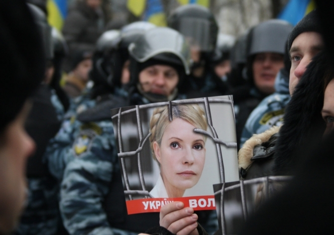 Вирішення питання Тимошенко не заспокоїть ЄС, а ПР використовує тему Волині, щоб затаврувати правих