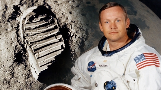 Помер астронавт, який вперше побував на Місяці