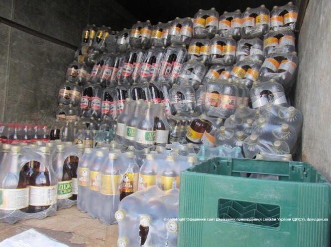 Прикордонники не пропустили на окуповані території 3 тонни алкоголю