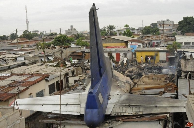 У Конго жертвами авіакатастрофи стали 30 осіб