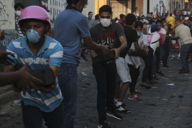 Масові протести у Нікарагуа: загинуло вже 63 людини, 160 постраждало, - ФОТО
