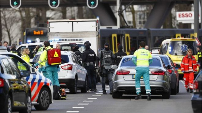 Стрельба в Нидерландах: неизвестный открыл огонь в трамвае, - ОБНОВЛЕНО