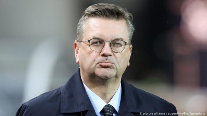 Глава Немецкого футбольного союза подал в отставку из-за подарок Суркиса