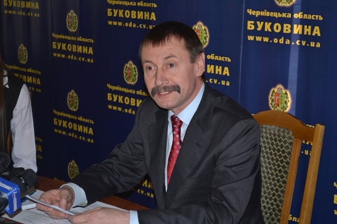 Чернівецький губернатор під тиском громади написав заяву на відставку, - відео
