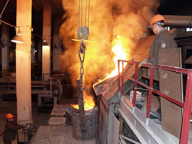 Рівень промислового виробництва в Україні знизився до минулорічного показника