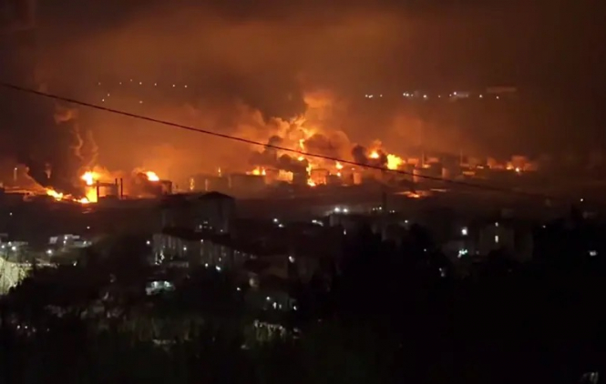 Дрони вдарили по Туапсе: горить порт і НПЗ