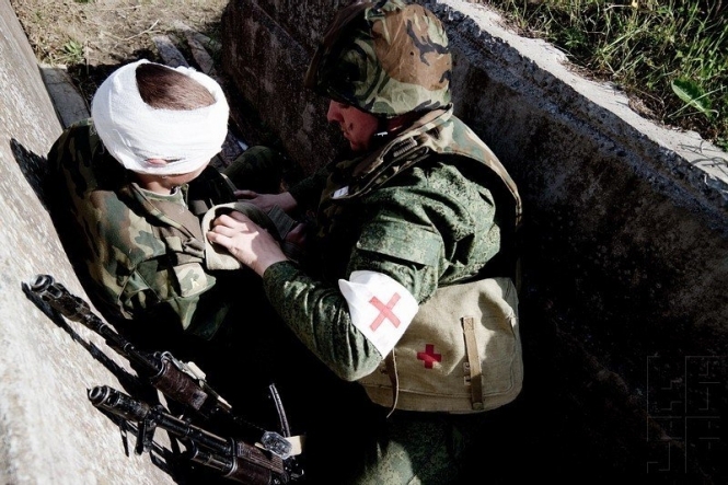 В українських університетах можуть відновити курси військової медицини