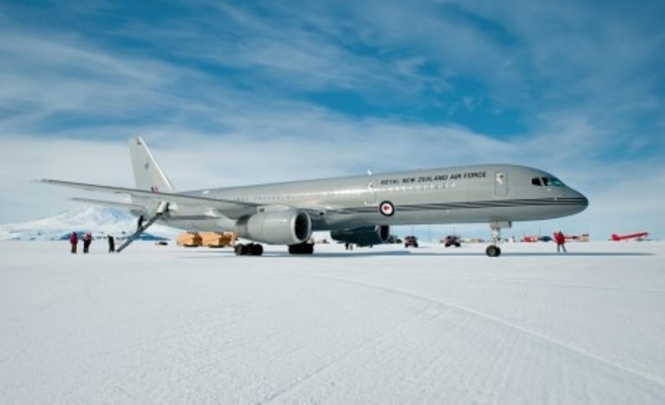 Украинской авиакомпании разрешили летать в Антарктиду