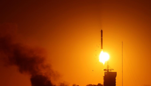 Космічну обсерваторію для дослідження Сонця запустили з з космодрому Цзюцюань у Китаї
