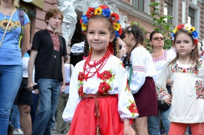 В Одессе прошел масштабный марш вышиванок, - ФОТО ВИДЕО