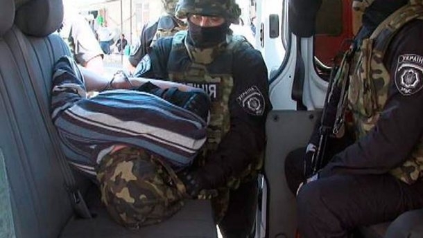 Чоловік, який взяв міліціонера в заручники в Одесі, вимагав приєднати область до РФ, - Аваков