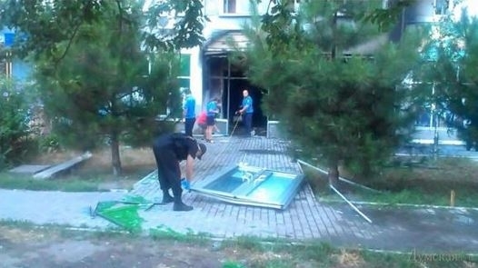 В Одессе взорвали два отделения банка Коломойского
