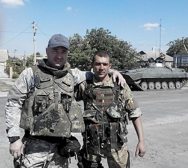 Одесские волонтеры привезли гуманитарную помощь солдатам 28-й бригады в зону АТО