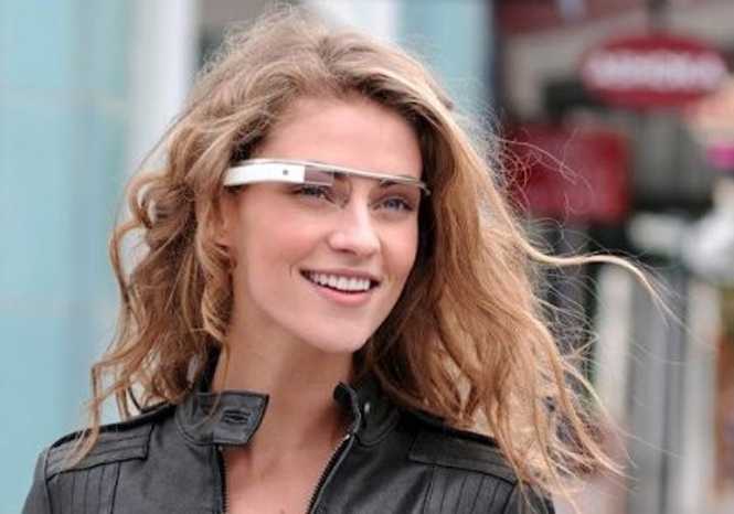 Google патентує нові розумні окуляри
