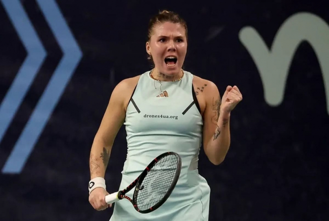 Українська тенісистка не потиснула руку угорській тенісистці через її поїздку до рф, Сіярто розкритикував 