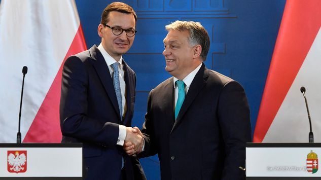 Венгрия и Польша решили не менять политику в отношении миграции