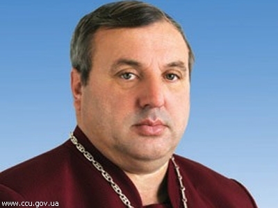 Головою Конституційного суду став В'ячеслав Овчаренко