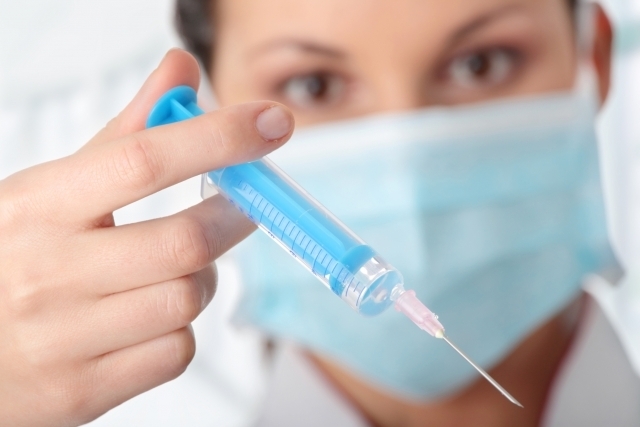 В Украине сделали более 53000 COVID-прививок